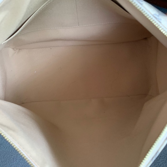 Louis Vuitton Damier Azur Figheri GM Bag - Picture 5 of 13